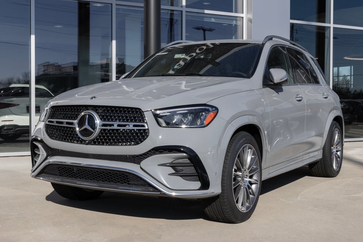 2026 Mercedes-Benz GLE 450 luxury SUV